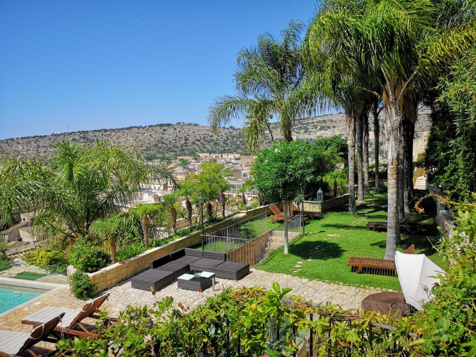 Borgo Hedone Villa Scicli Exterior photo